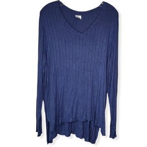 Mote V-Neck‎ Top